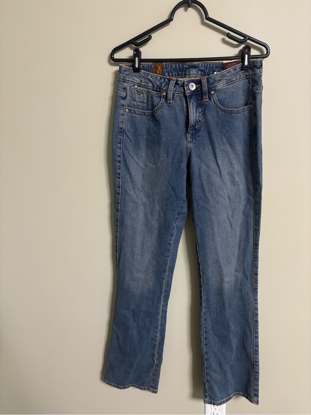Aura Wrangler Jeans Size 4 New Instantly Slimming No Gap Waist New Mid Rise